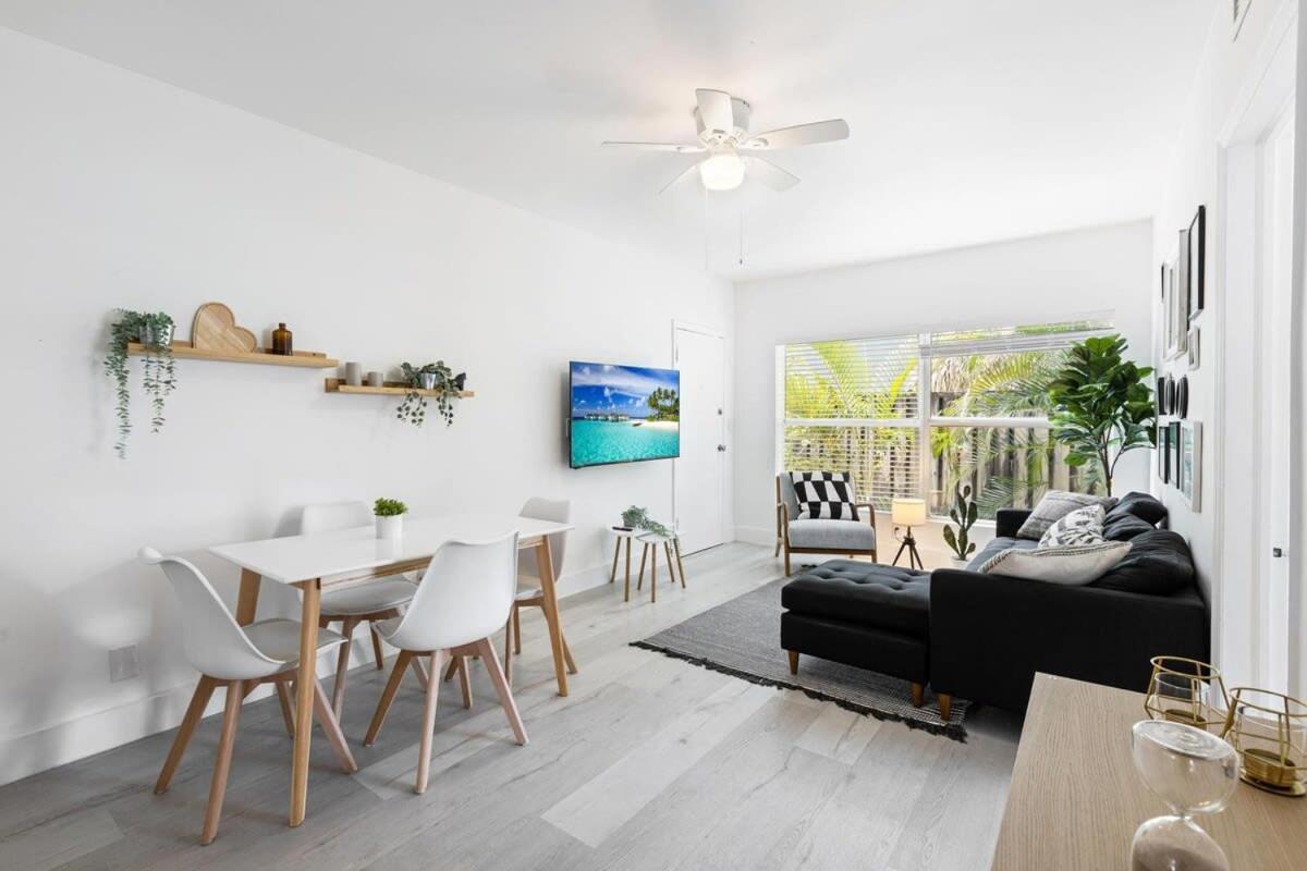 Charming 2 Bedroom Apartment In Victoria Park Fort Lauderdale Exterior photo