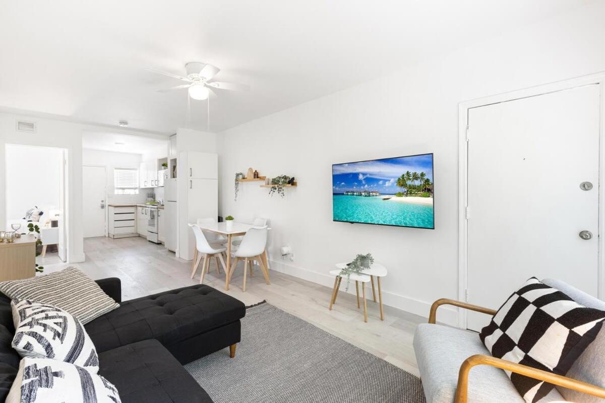 Charming 2 Bedroom Apartment In Victoria Park Fort Lauderdale Exterior photo