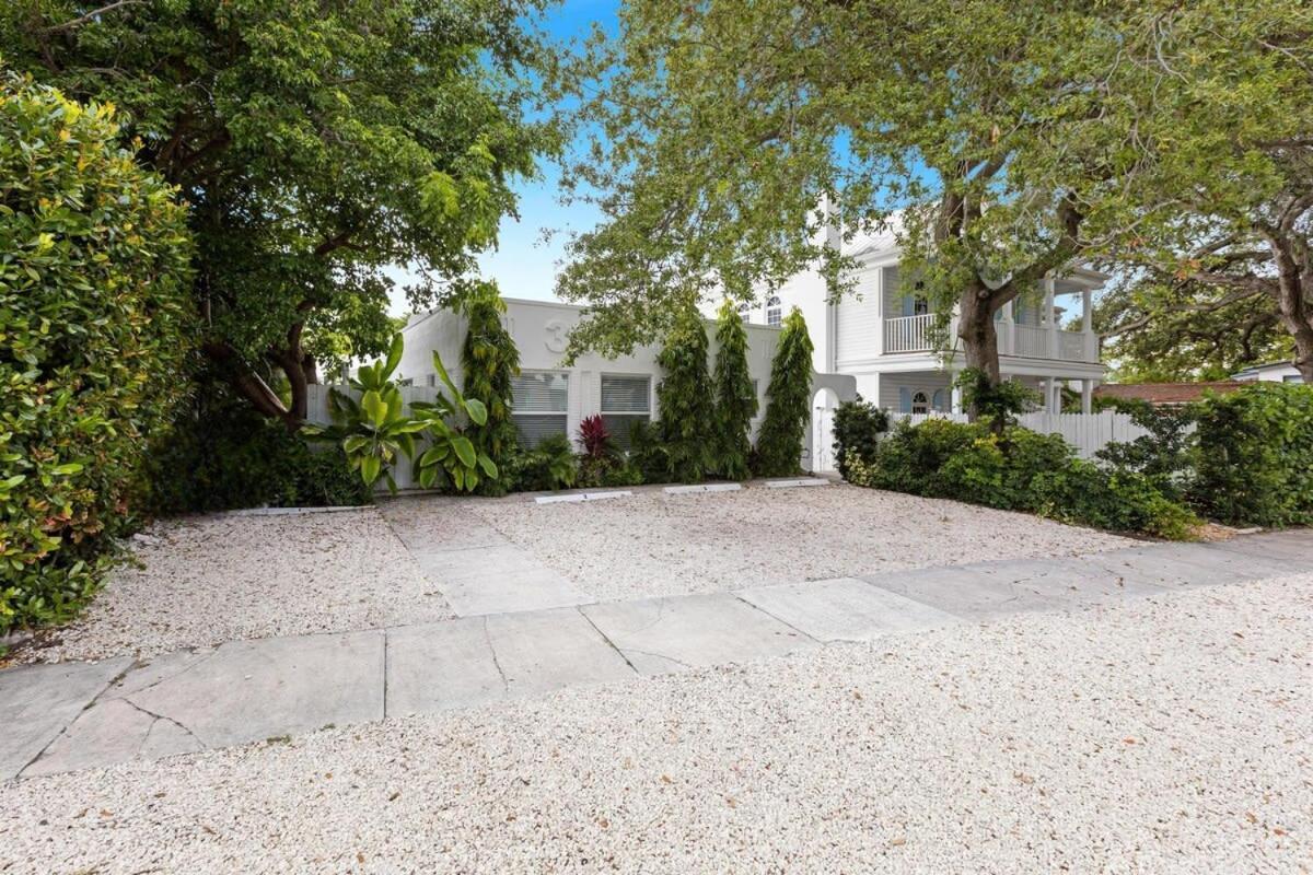 Charming 2 Bedroom Apartment In Victoria Park Fort Lauderdale Exterior photo